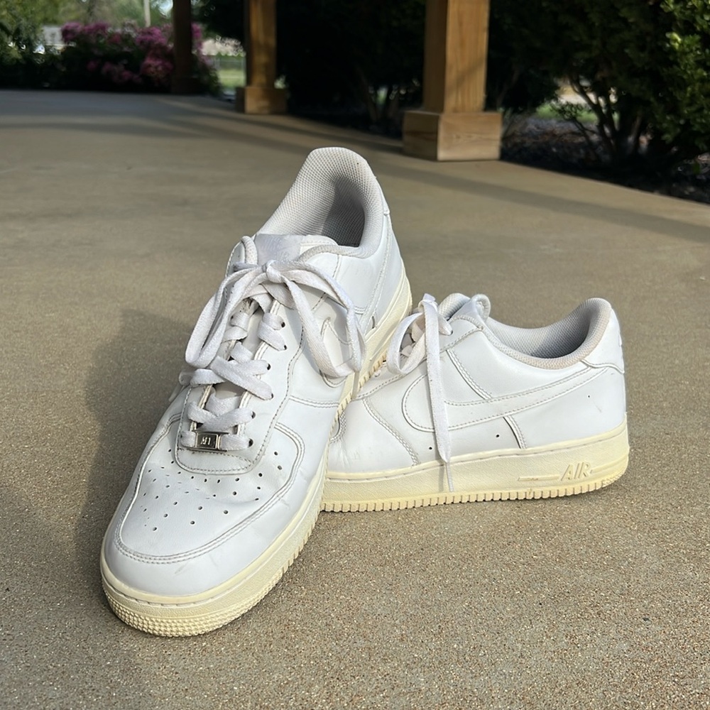 White Air Force 1